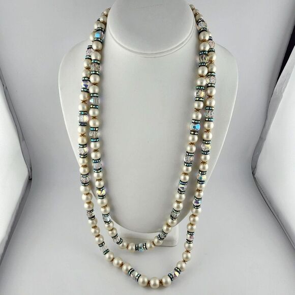 Hobe Vintage Faux Pearl & Crystal‎ Beaded Necklace 30" - Picture 1 of 7